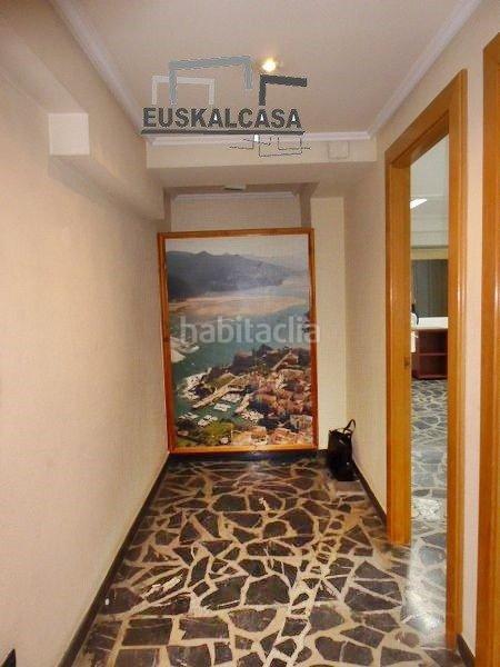 Foto 81d02dee-dee6-40fd-a3a8-d8bda33dfa1a. Ufficio con riscaldamento in Campuzano Bilbao