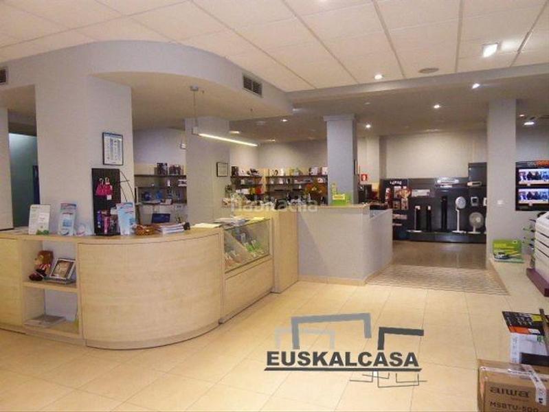 Foto 2c59076e-3708-4cd8-88c8-d0be90b56af9. Local commercial dans Alhóndiga Bilbao