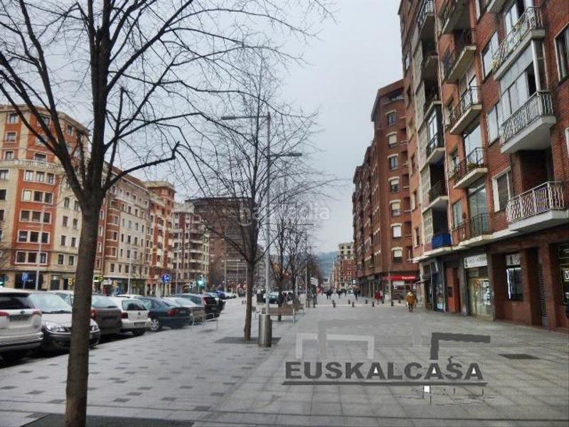 Foto 15a363f4-5f6e-49ca-9436-4763bdaba7f7. Local comercial a Basurtu Bilbao