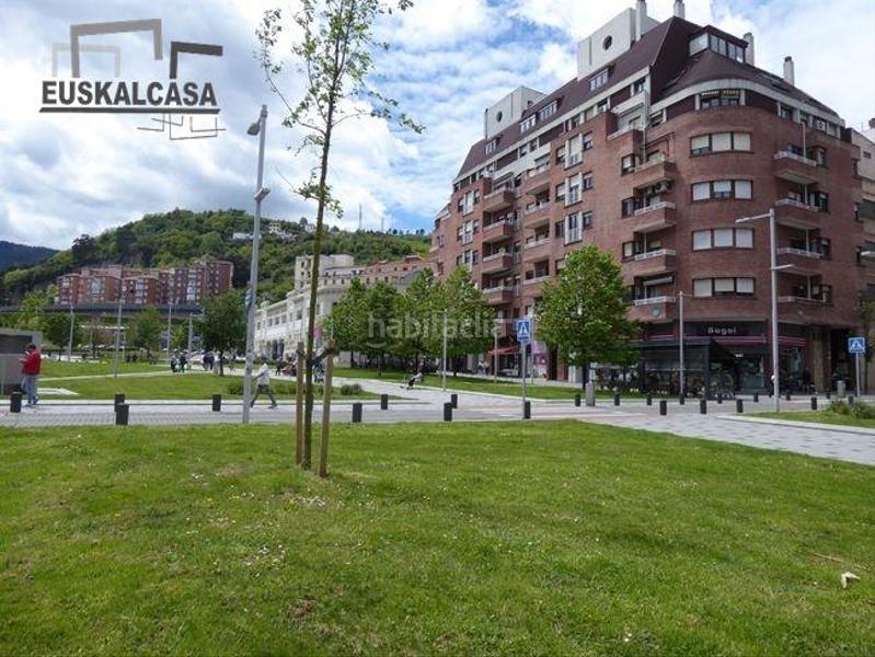 Foto b8e30e08-2c81-4c5b-9986-34b2e5ec82bf. Local comercial a Basurtu Bilbao