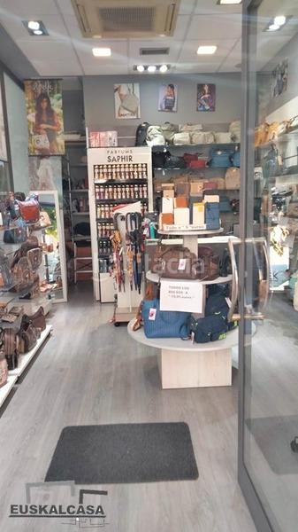 Foto 7c37c693-9126-4c14-b36e-4ad33c57c3ef. Location local commercial dans Sabino Arana-Jesuitas Bilbao