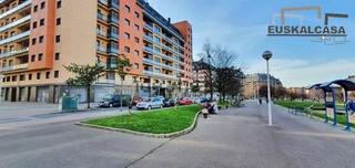 Locale commerciale in Miribilla
