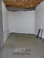 Lloguer Local Comercial a Rekalde Centro. Local comercial en alquiler en amezolarecalde