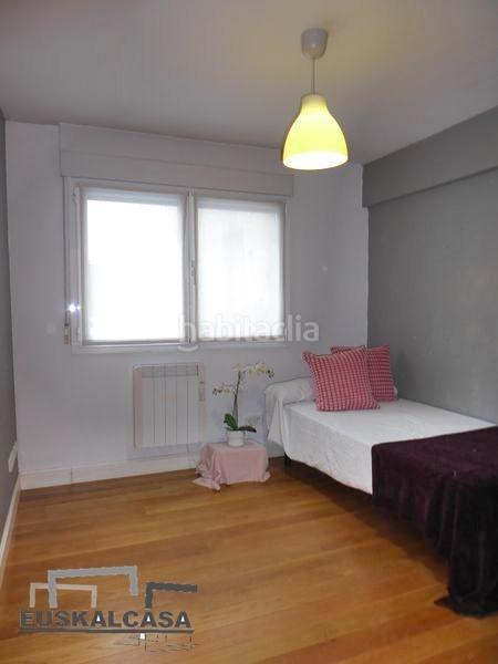 Foto 360f3dbd-e6d4-4c5f-981b-a7fe9f84daf8. Appartamento con riscaldamento in Sabino Arana-Jesuitas Bilbao