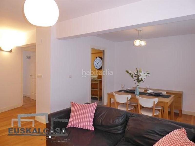 Foto b6d9be3f-6edd-4302-9638-14c947a8dc7b. Appartamento con riscaldamento in Sabino Arana-Jesuitas Bilbao