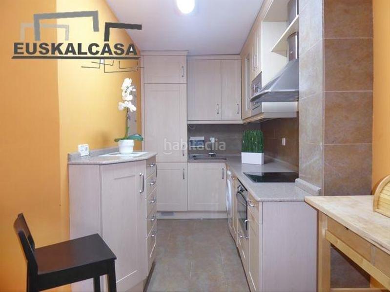 Foto bacde55e-11e5-4909-9561-782768542df6. Appartamento con riscaldamento in Sabino Arana-Jesuitas Bilbao