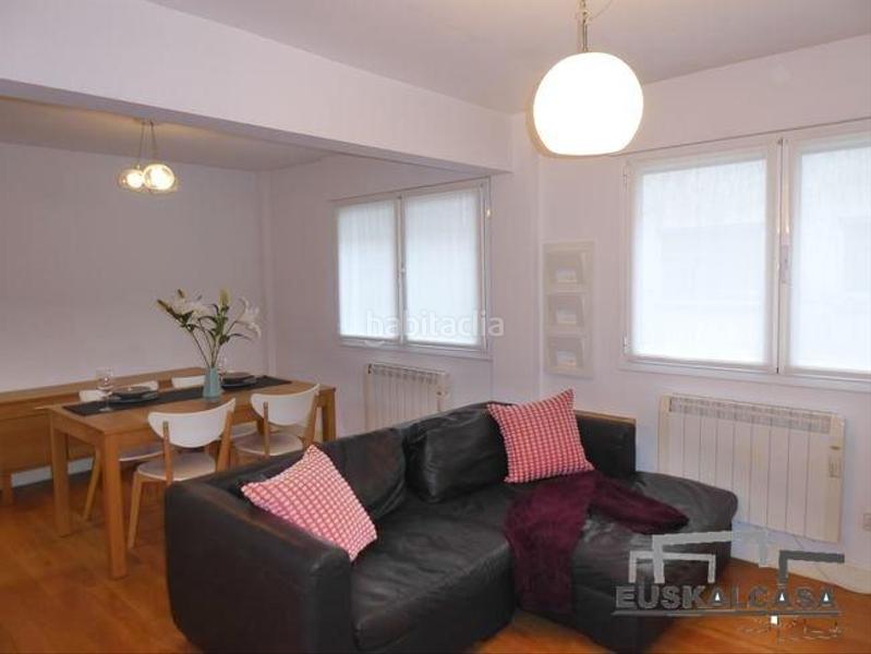 Foto c4c6c333-f48f-4918-96aa-cca5247b1f07. Appartamento con riscaldamento in Sabino Arana-Jesuitas Bilbao