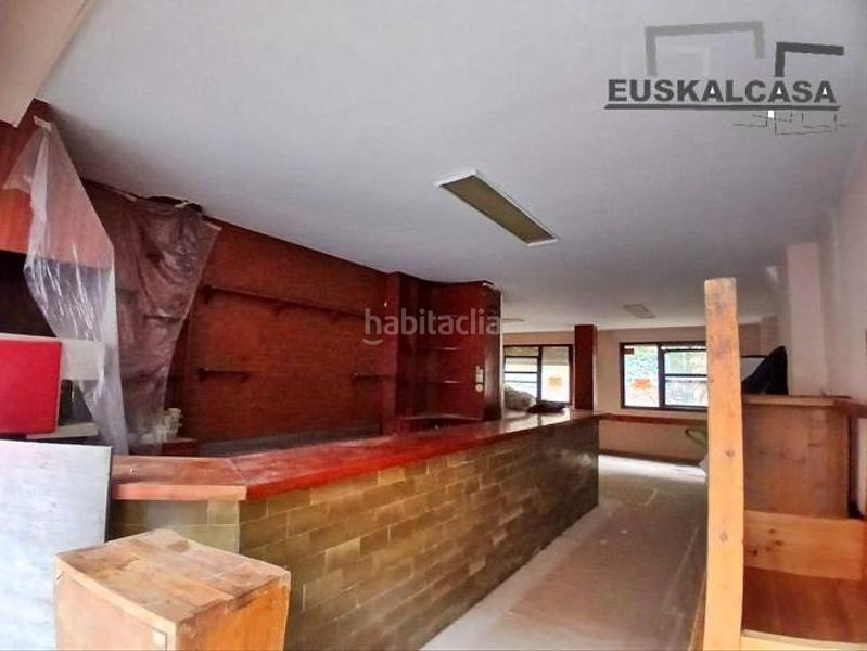 Foto 7623ea9e-a276-4ba8-9a0d-98300028dd12. Local comercial ideal para txoko y con posibilidad de hacer vivienda en Santurtzi