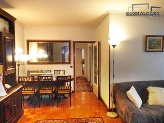 Etagenwohnung en Ametzola. Piso en ametzolaindautxula casilla