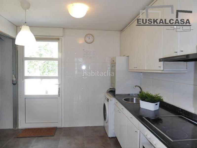 Foto 093f0339-4c4f-4edd-b8b9-d2d1993a97bc. Pis amb calefacció a Olabeaga Bilbao