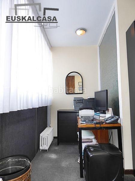 Foto 2c42cca9-830f-420a-af09-e0d84ad1293f. Ufficio con riscaldamento in Zabalburu Bilbao
