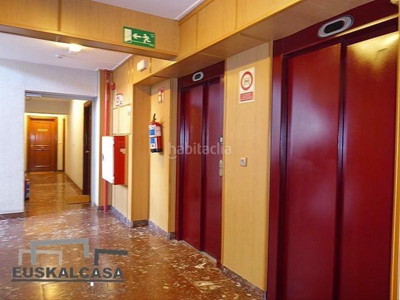 Foto c3d841d3-49f4-46ef-a38d-6d910aba58bb. Ufficio con riscaldamento in Zabalburu Bilbao