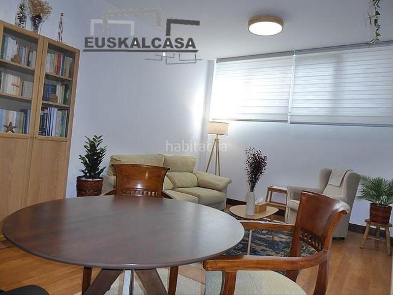 Foto 6a12763b-9c11-4a8e-96bf-635da409bb5f. Oficina  totalmente reformada en el centro en Bilbao