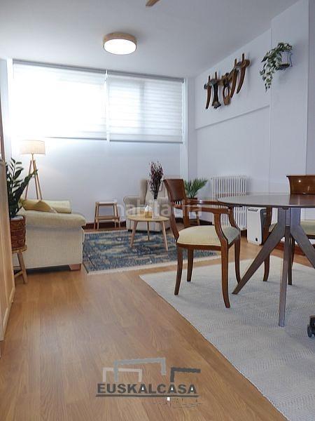 Foto 759fca77-6891-4ad3-b9e0-507cf709ca1e. Oficina  totalmente reformada en el centro en Bilbao