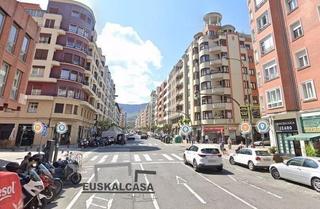 Pis a Sabino Arana-Jesuitas. Magnifica vivienda en el centro de bilbao