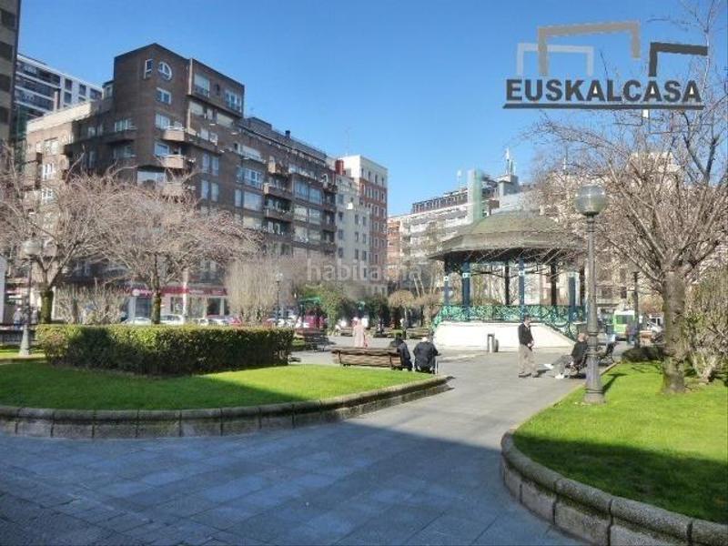 Foto f2a562b0-235b-4cb4-bc97-55d27d147690. Alquiler local comercial ocasion negocio céntricola casilla!!! en Bilbao