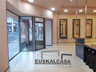 Lloguer Local Comercial a Ametzola. Ocasion negocio céntricola casilla!!!