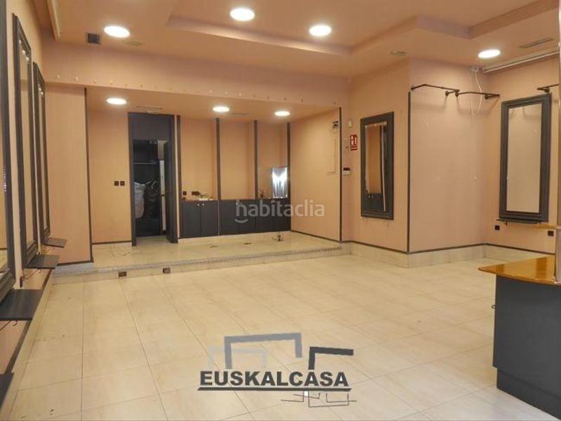 Foto ca12d5ec-b46c-4381-9e0d-3a9e78b5a807. Location local commercial dans Ametzola Bilbao