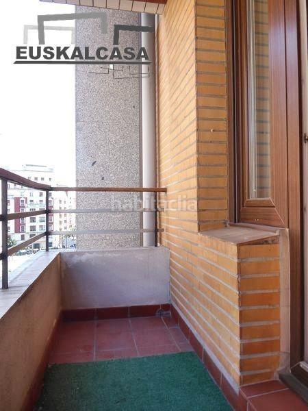 Foto 1807d4e9-a17c-4c4e-8a35-11f13a0dafeb. Appartamento con riscaldamento parcheggio in Basurtu Bilbao