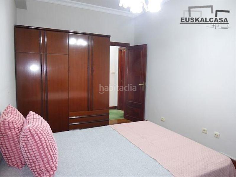Foto 45404b21-d550-4fc8-9fd7-7c23b7dde699. Appartamento con riscaldamento parcheggio in Basurtu Bilbao