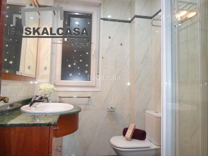 Foto e72074fb-03d1-4a96-a7e8-4edaab7681f8. Appartamento con riscaldamento parcheggio in Basurtu Bilbao