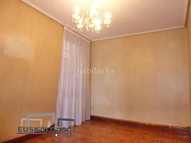 Foto c9c05c68-e062-462d-9a32-070655919fa9. Pis amb calefacció a Zabalburu Bilbao