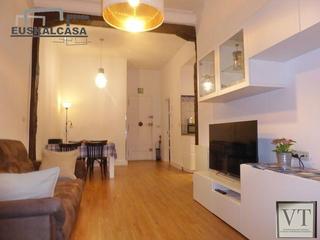 Pis a Abandoibarra - Guggenheim. Apartamento con licencia turistica activa en abando