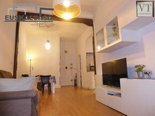 Pis a Abandoibarra - Guggenheim. Apartamento con licencia turistica activa en abando