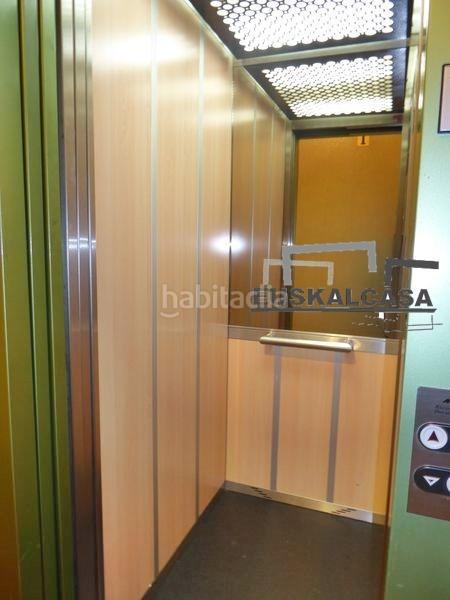Foto 5f12b75d-4ad9-4879-8fcb-86d10b553039. Appartement avec chauffage dans Abandoibarra - Guggenheim Bilbao