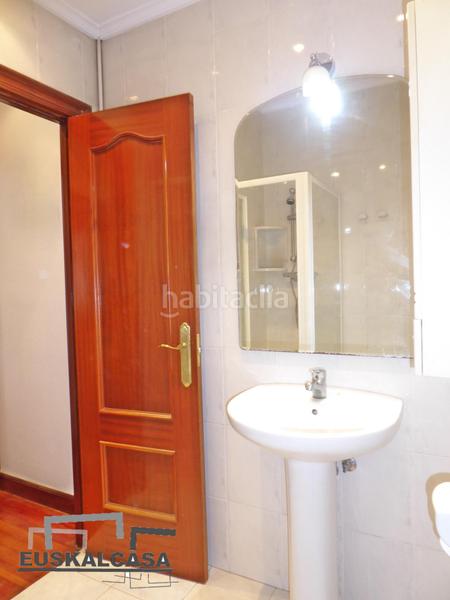 Foto 6a4319b8-4ba0-4a56-942f-d717c5457f7c. Appartement avec chauffage dans Zabalburu Bilbao