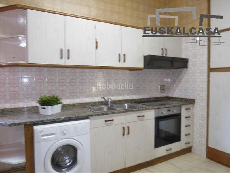 Foto 1222a21d-dbf9-4373-83f7-d0f32e889963. Appartement avec chauffage dans San Ignacio-Elorrieta Bilbao