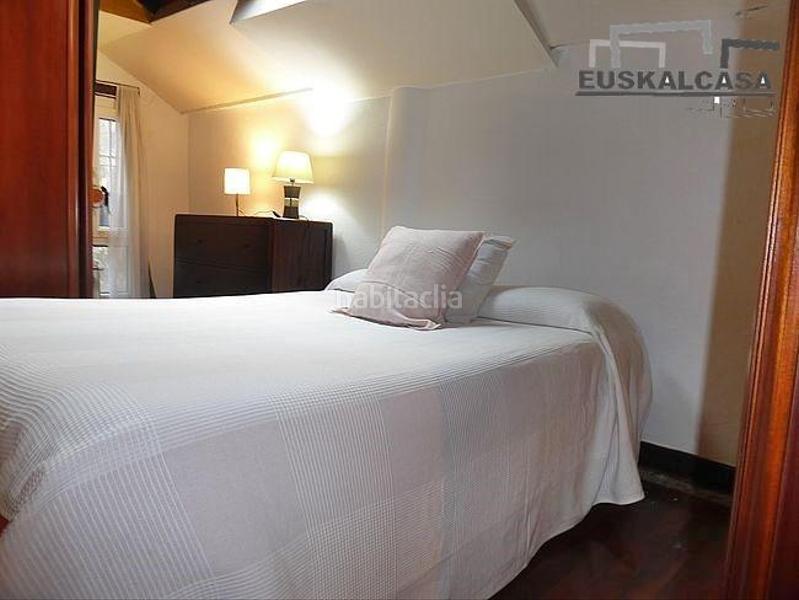 Foto 1f7fec3a-461d-43c2-a0e4-44114893dea0. Piso ático en Casco Viejo en Casco Viejo Bilbao