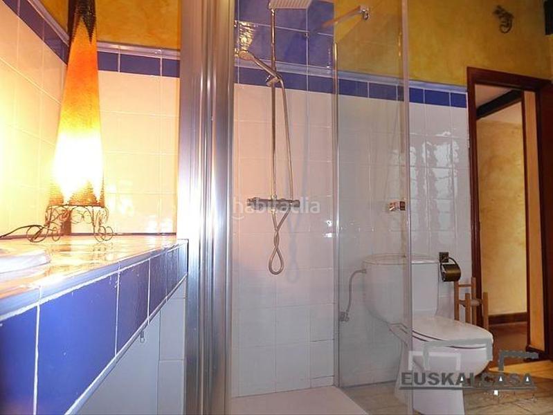 Foto 32cc780b-942a-461e-b691-6fbf4851c199. Piso ático en Casco Viejo en Casco Viejo Bilbao