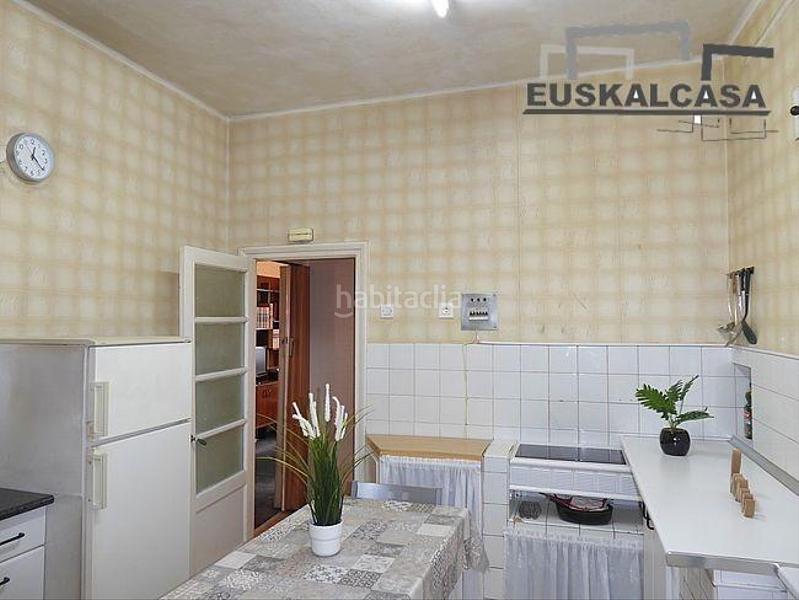 Foto 447aa12c-a7ad-469e-a7f1-a2331da289cd. Flat with heating in Zona Indautxu Bilbao