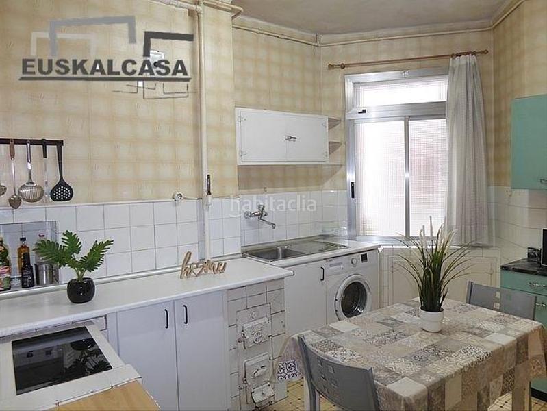 Foto 49405b3e-4c7f-4454-8223-148f69c806f1. Flat with heating in Zona Indautxu Bilbao