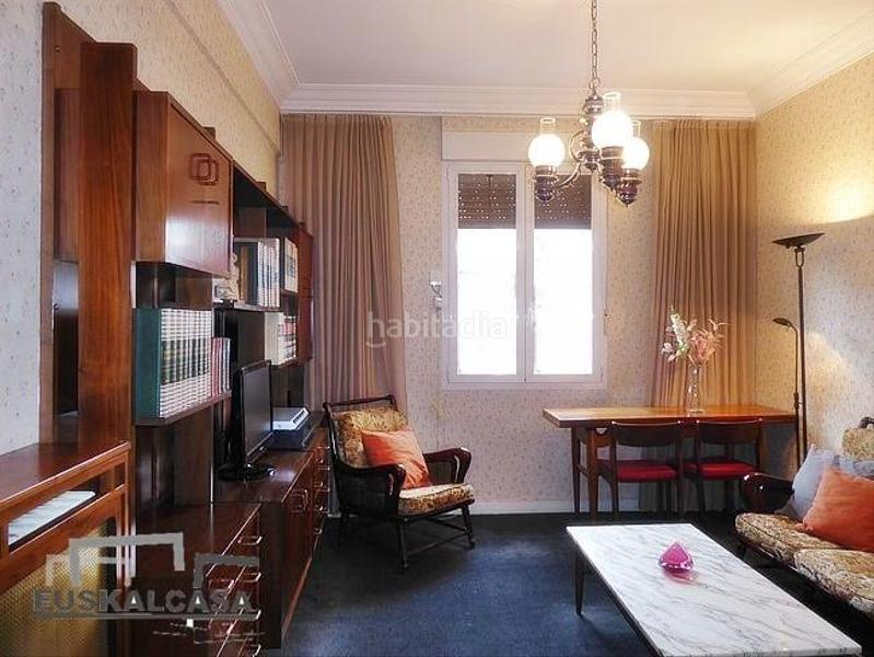 Foto 8e90334c-3f2e-48f0-98a7-45802dd8f9d1. Flat with heating in Zona Indautxu Bilbao