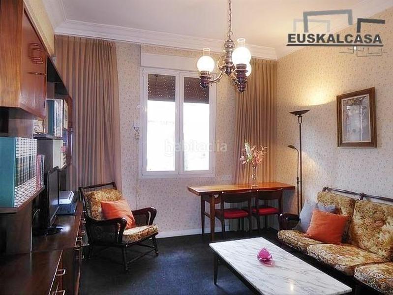 Foto a0d4186b-7533-4176-a8f6-2a30b9e0b178. Flat with heating in Zona Indautxu Bilbao