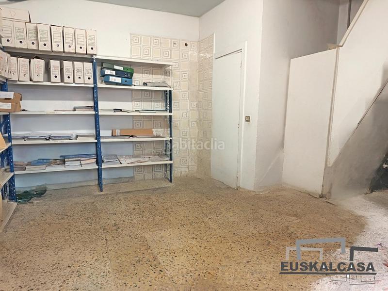 Foto 38d12fa5-d934-49ed-951f-017041003273. Lloguer local comercial a Zabalburu Bilbao