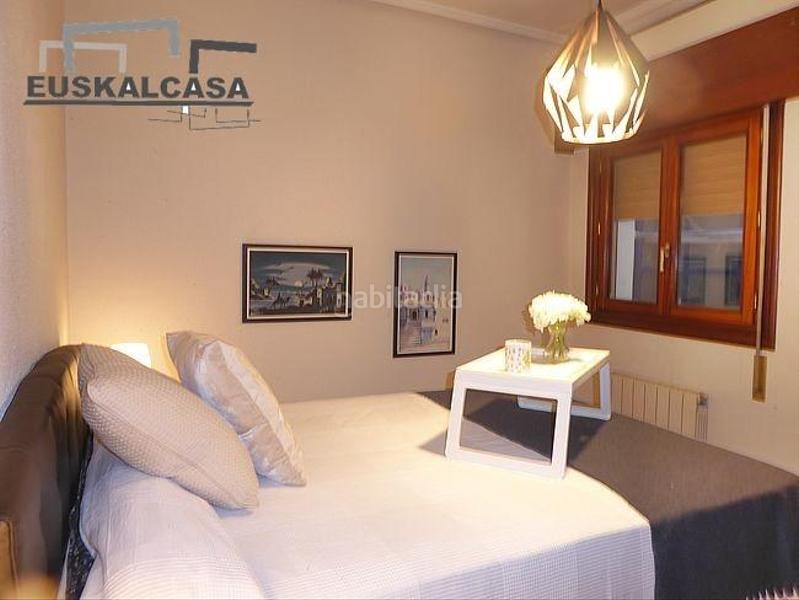 Foto 2bb1a892-bad1-4d70-a545-362b36aa098d. Pis amb calefacció a Centro-Ariz-Uribarri Basauri