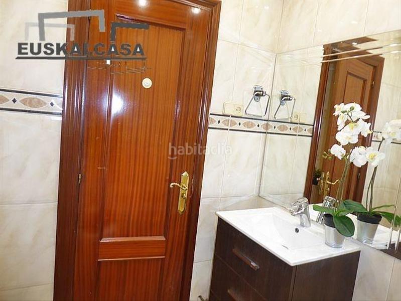 Foto 2c2f7030-075c-49af-b70e-a7a62e7aa9d7. Pis amb calefacció a Centro-Ariz-Uribarri Basauri