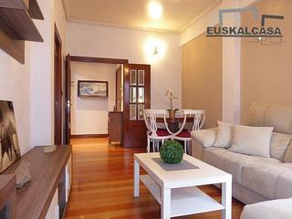 Appartement à Centro-Ariz-Uribarri