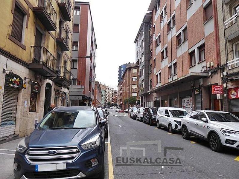 Foto 462f85a5-65a8-4d7d-8f5f-dc333528e9d4. Pis amb calefacció a Centro-Ariz-Uribarri Basauri