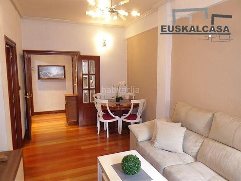 Foto 85532972-1f2f-4682-9e7e-a362acbde76c. Pis amb calefacció a Centro-Ariz-Uribarri Basauri