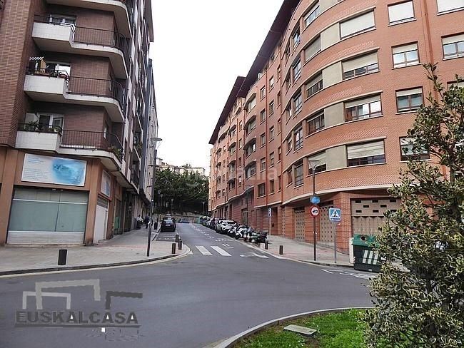 Foto 59576eb4-e8ab-4546-964c-4079137ac920. Pis amb aparcament a Rekalde Centro Bilbao