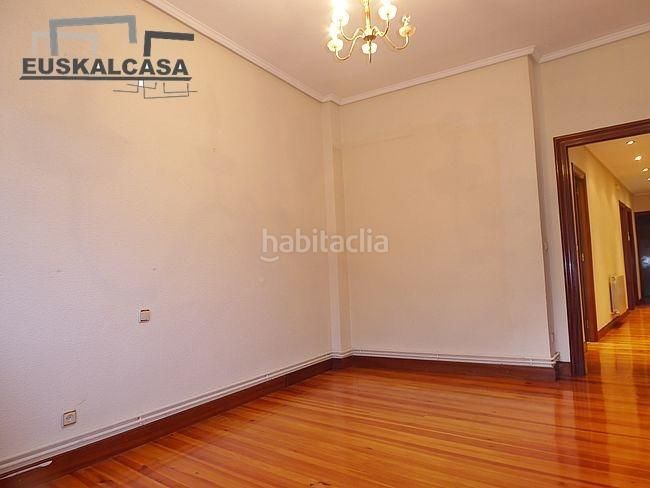 Foto 345735d8-6a33-4252-a3ea-dbd9751149f4. Pis amb calefacció a Castaños - Begoñaibarra Bilbao