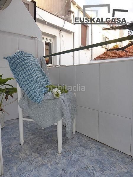 Foto 437d9a1e-b737-4394-af08-d59dbb2a89e7. Pis amb calefacció a Castaños - Begoñaibarra Bilbao