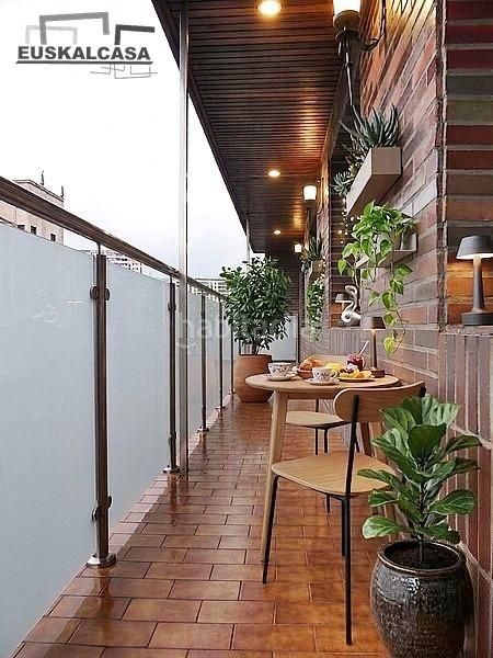 Foto c2a1f5a0-42aa-4666-b77e-0aab42472c39. Pis a Zona Indautxu Bilbao