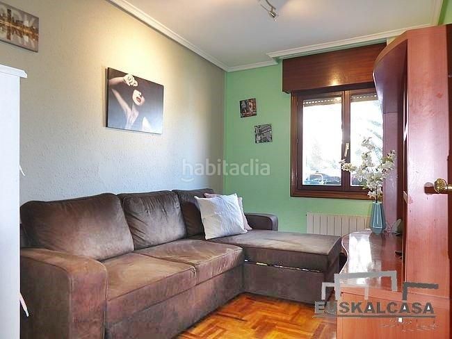 Foto 9ba0cf17-a262-4f2a-a86d-981ac39bb5e4. Pis amb calefacció a Altamira Bilbao