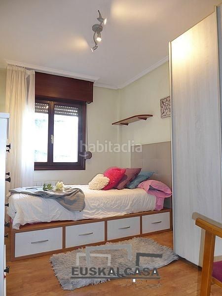 Foto fe47301a-2635-4552-917d-b90ce4be90ba. Pis amb calefacció a Altamira Bilbao