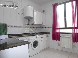 Flat in Ametzola. Oportunidad!!! ametzolaautonomia. piso alto y luminoso!!!